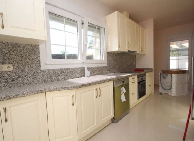 4 sypialnia Willa na sprzedaż w Cabo Roig, Orihuela z basenem - 910 000 € (Ref: 8524597)