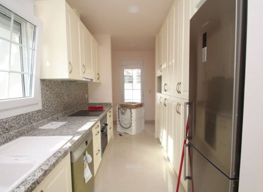 4 bedroom Villa for sale in Orihuela Costa with pool - € 910,000 (Ref: 8524597)