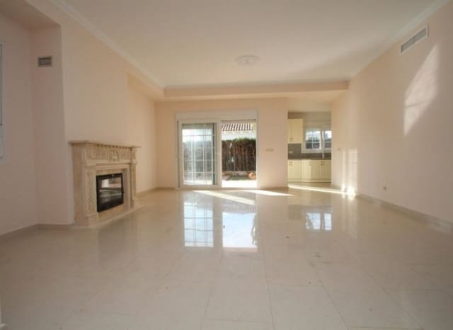 4 sypialnia Willa na sprzedaż w Cabo Roig, Orihuela z basenem - 910 000 € (Ref: 8524597)