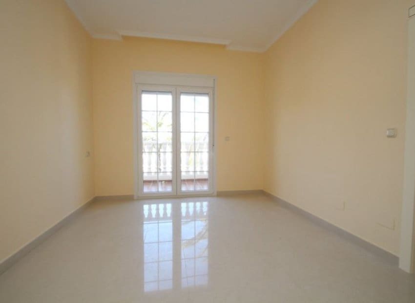 4 bedroom Villa for sale in Orihuela Costa with pool - € 910,000 (Ref: 8524597)