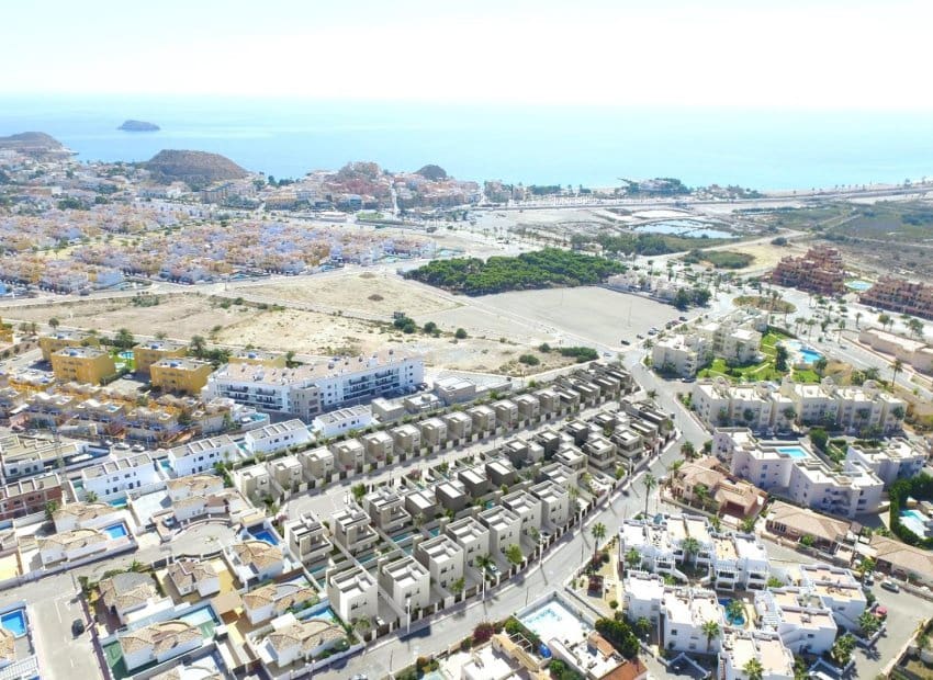 3 quarto Moradia para venda em San Juan de los Terreros com piscina - 391 995 € (Ref: 8530991)