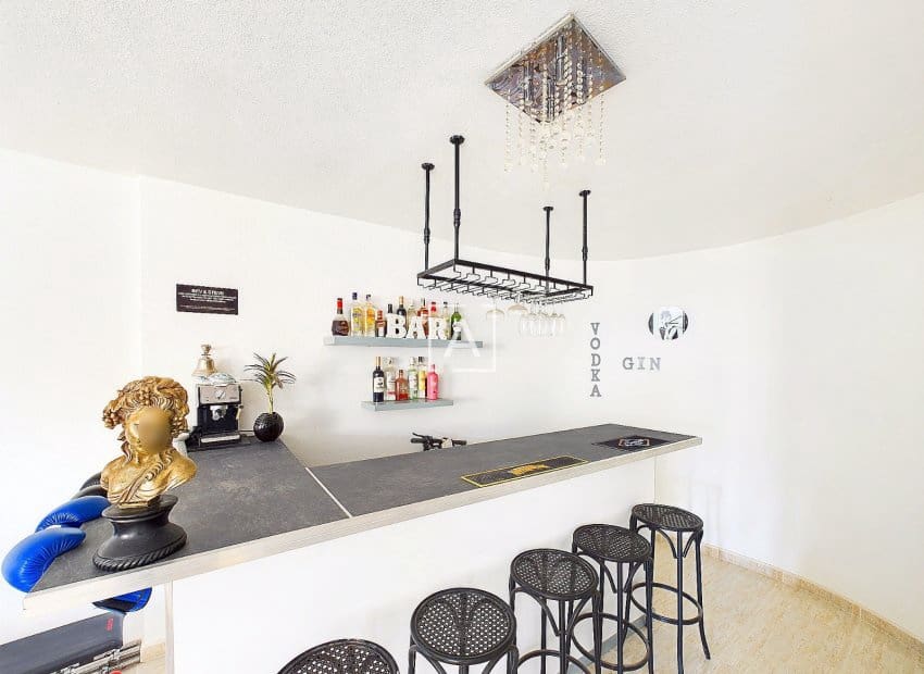 3 bedroom Villa for sale in Pinar de Campoverde with pool - € 249,995 (Ref: 8550130)