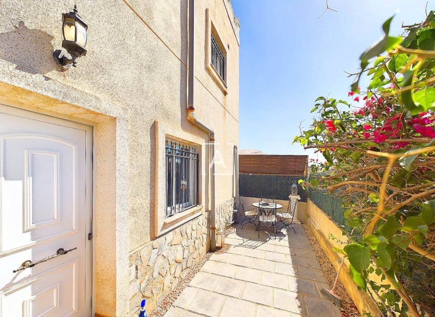 3 bedroom Villa for sale in Pinar de Campoverde with pool - € 249,995 (Ref: 8550130)