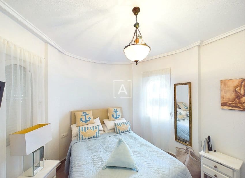 3 bedroom Villa for sale in Pinar de Campoverde with pool - € 249,995 (Ref: 8550130)