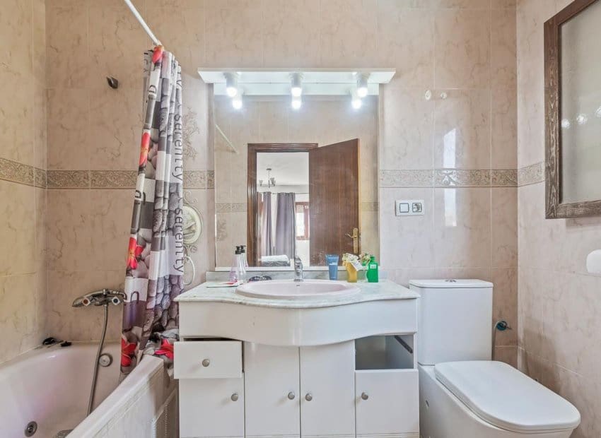 6 soveværelse Villa til salg i Filipinas med swimmingpool - € 450.000 (Ref: 8580885)