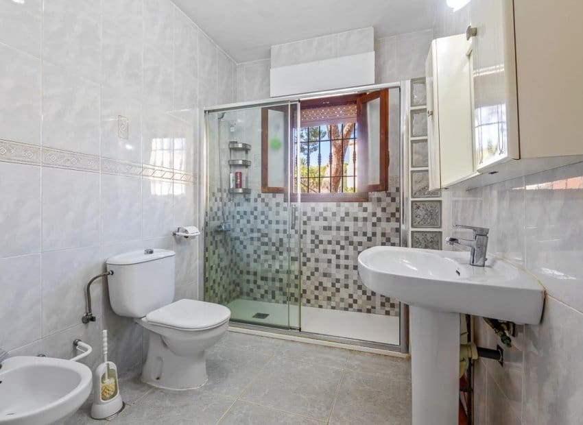 6 soveværelse Villa til salg i Filipinas med swimmingpool - € 450.000 (Ref: 8580885)