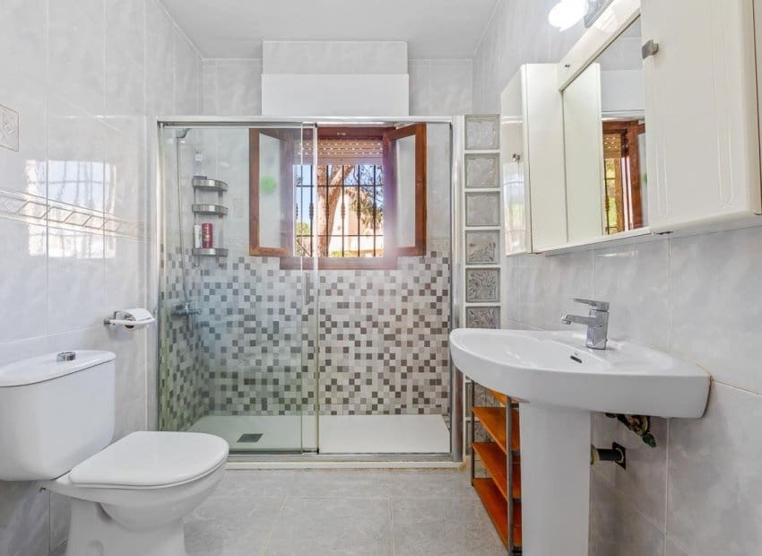 6 soveværelse Villa til salg i Filipinas med swimmingpool - € 450.000 (Ref: 8580885)