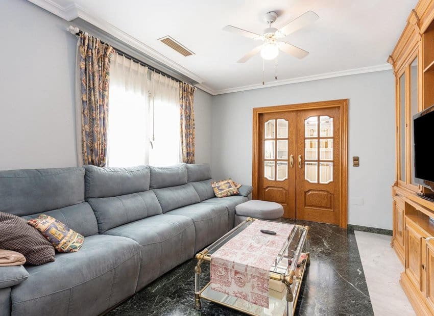 5 soverom Villa til salgs i La Torreta med svømmebasseng - € 780 000 (Ref: 8580897)