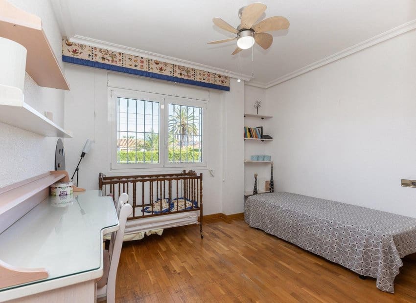 5 soverom Villa til salgs i La Torreta med svømmebasseng - € 780 000 (Ref: 8580897)