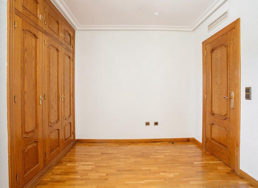 5 soverom Villa til salgs i La Torreta med svømmebasseng - € 780 000 (Ref: 8580897)