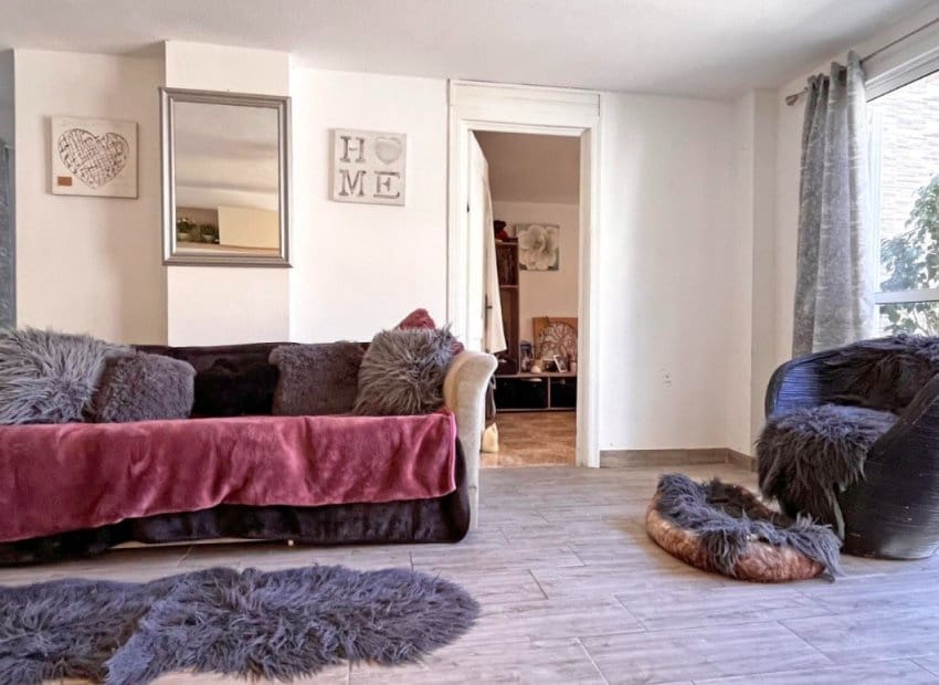 4 soveværelse Villa til salg i La Zenia med swimmingpool - € 399.000 (Ref: 8580915)