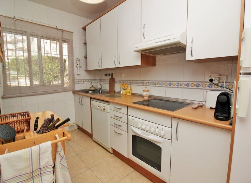 3 soveværelse Lejlighed til salg i Cabo Roig med swimmingpool - € 399.950 (Ref: 8580924)