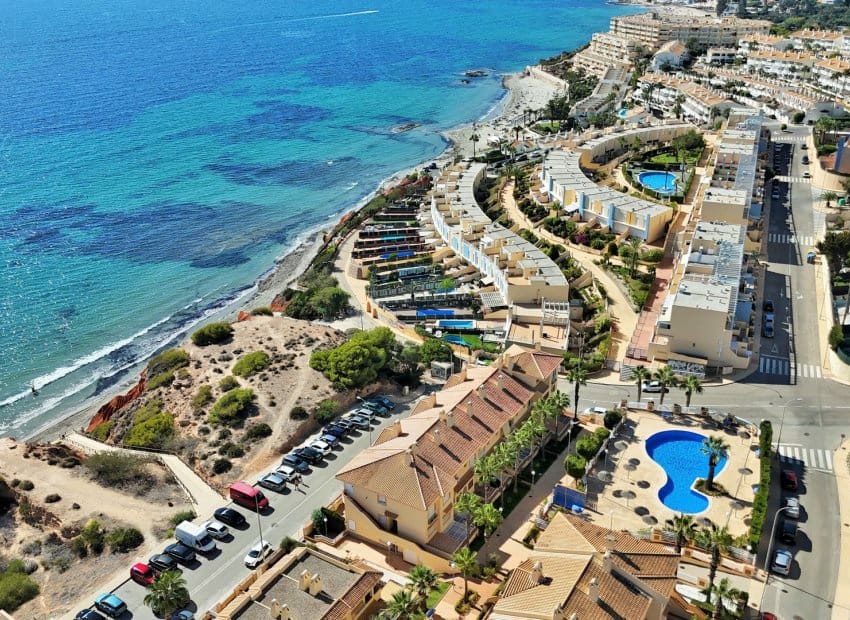 3 soveværelse Lejlighed til salg i Cabo Roig med swimmingpool - € 399.950 (Ref: 8580924)