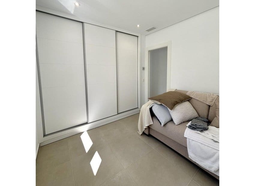 3 soveværelse Villa til salg i Benijofar med swimmingpool - € 478.732 (Ref: 8581097)