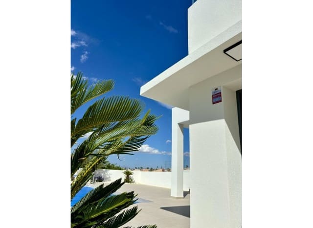 3 soveværelse Villa til salg i Benijófar med swimmingpool - € 478.732 (Ref: 8581097)