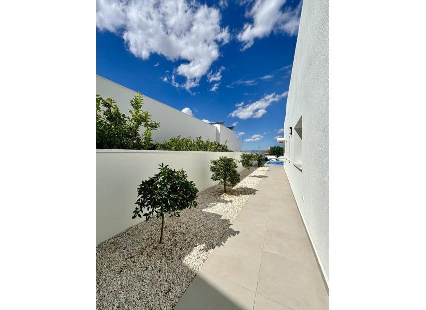 3 soveværelse Villa til salg i Benijofar med swimmingpool - € 478.732 (Ref: 8581097)