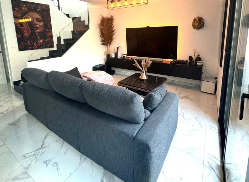 Willa na sprzedaż w Los Montesinos - 449 900 € (Ref: 8597811)