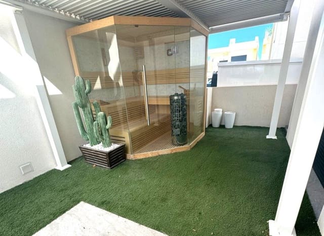 Willa na sprzedaż w Los Montesinos - 449 900 € (Ref: 8597811)