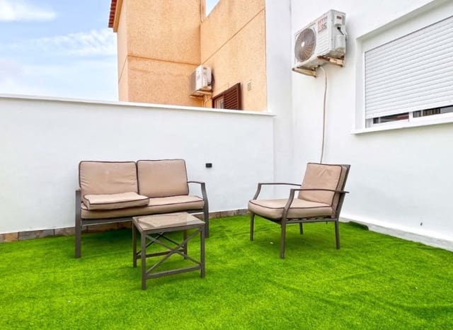 2 quarto Bungalow para venda em Playa Flamenca, Orihuela - 219 000 € (Ref: 8597836)