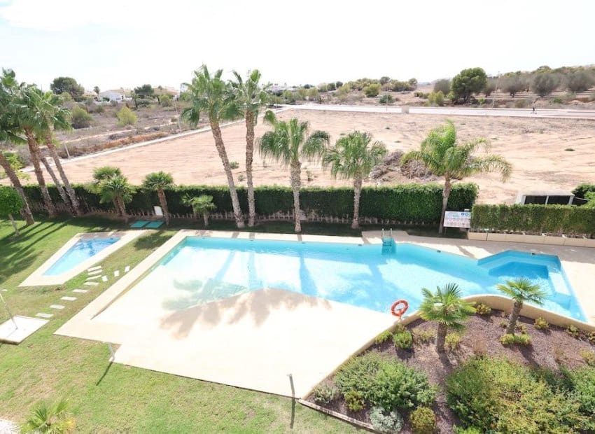 2 soveværelse Lejlighed til salg i Las Mimosas med swimmingpool - € 269.000 (Ref: 8597840)