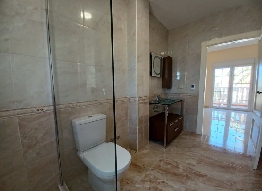 4 bedroom Villa for sale in Cabo Roig with pool - € 910,000 (Ref: 8653544)