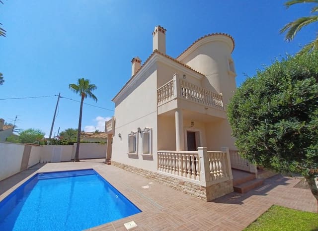 4 sovrum Villa till salu i Cabo Roig, Orihuela med pool - 910 000 € (Ref: 8653544)