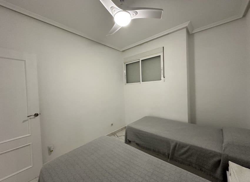 2 quarto Apartamento para venda em Torrevieja - 184 950 € (Ref: 8653549)