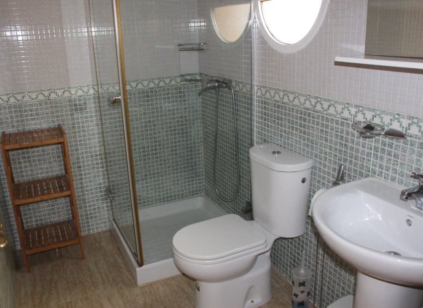 3 makuuhuone Paritalo myytävänä paikassa Algorfa mukana uima-altaan - 265 000 € (Ref: 8655101)