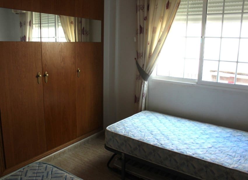 3 makuuhuone Paritalo myytävänä paikassa Algorfa mukana uima-altaan - 265 000 € (Ref: 8655101)