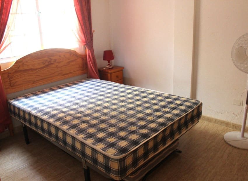 3 makuuhuone Paritalo myytävänä paikassa Algorfa mukana uima-altaan - 265 000 € (Ref: 8655101)