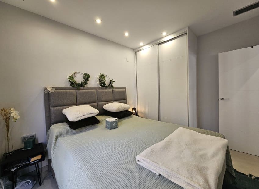 3 sypialnia Willa na sprzedaż w Villamartin z basenem - 369 950 € (Ref: 8679050)