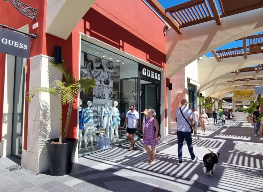 1 soveværelse Lejlighed til salg i Villamartin med swimmingpool - € 155.000 (Ref: 8680810)