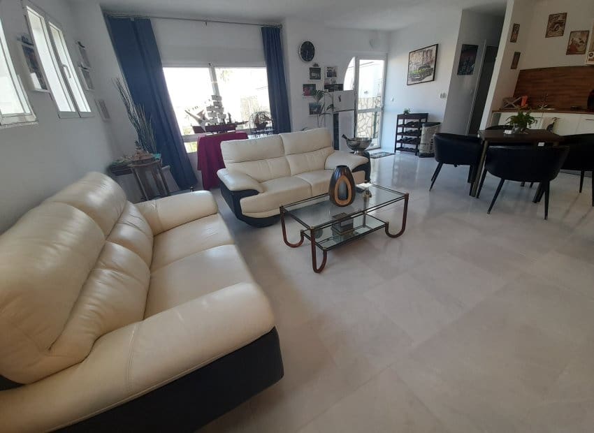 6 bedroom Villa for sale in Ciudad Quesada with pool - € 685,000 (Ref: 8680813)