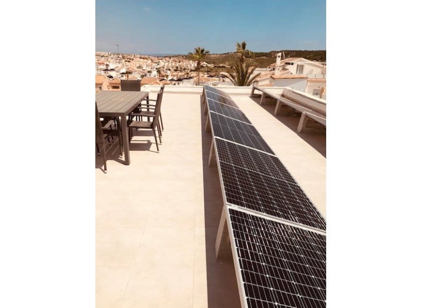 6 bedroom Villa for sale in Ciudad Quesada with pool - € 685,000 (Ref: 8680813)