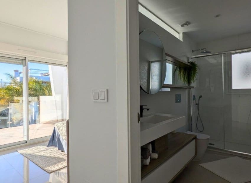 3 quarto Moradia Geminada para venda em Ciudad Quesada com piscina - 435 000 € (Ref: 8688259)