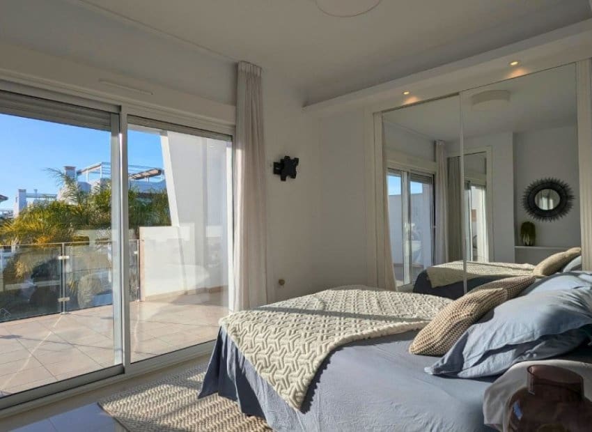 3 quarto Moradia Geminada para venda em Ciudad Quesada com piscina - 435 000 € (Ref: 8688259)