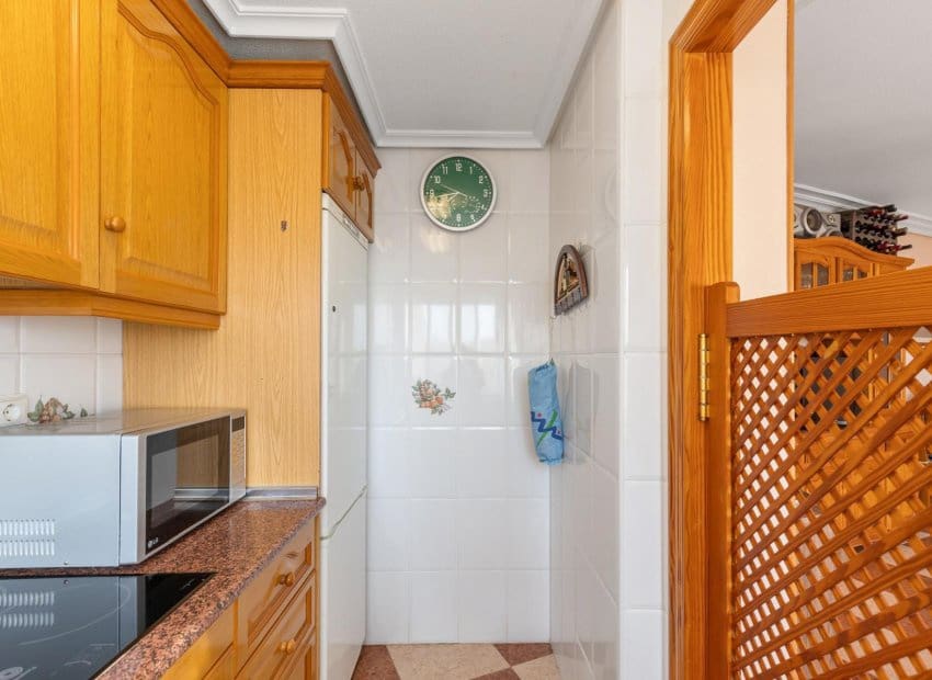 2 soveværelse Strandlejlighed til salg i La Mata - € 159.900 (Ref: 8688266)