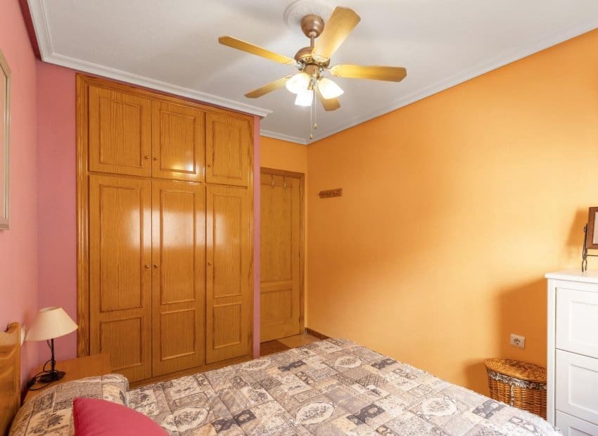 2 soveværelse Strandlejlighed til salg i La Mata - € 159.900 (Ref: 8688266)