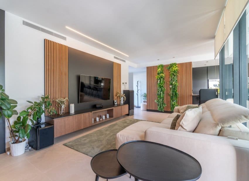 Chalet de 2 habitaciones en Los Balcones en venta con piscina - 649.000 € (Ref: 8688269)