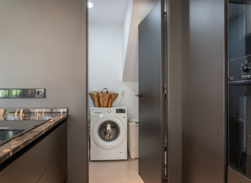 Chalet de 2 habitaciones en Los Balcones en venta con piscina - 649.000 € (Ref: 8688269)