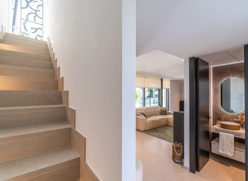 Chalet de 2 habitaciones en Los Balcones en venta con piscina - 649.000 € (Ref: 8688269)