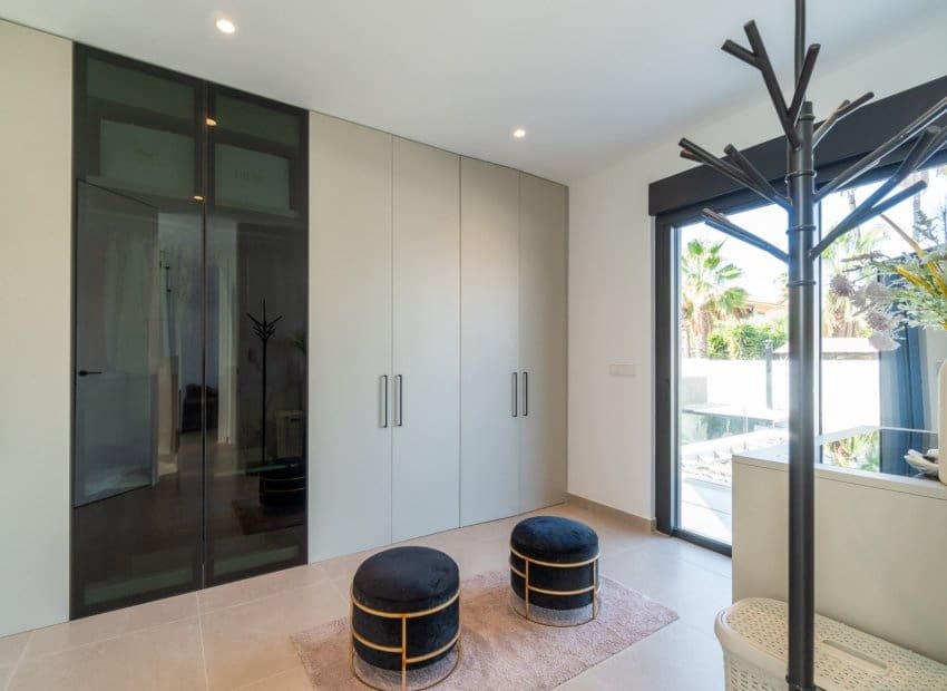 Chalet de 2 habitaciones en Los Balcones en venta con piscina - 649.000 € (Ref: 8688269)