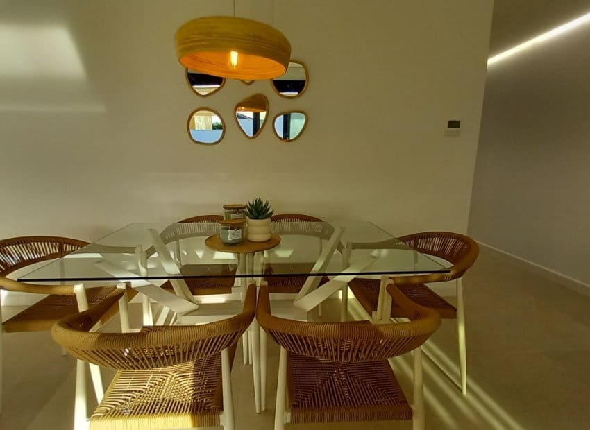 3 Zimmer Villa zu verkaufen in El Chaparral mit Pool - 499.000 € (Ref: 8690430)