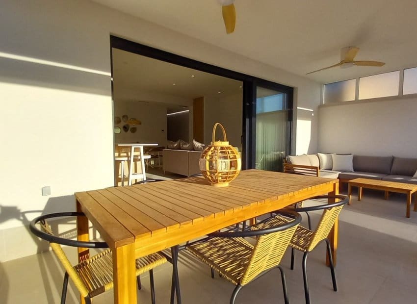 3 Zimmer Villa zu verkaufen in El Chaparral mit Pool - 499.000 € (Ref: 8690430)