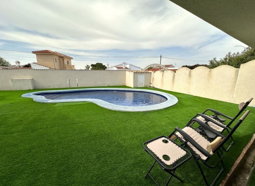 3 Zimmer Villa zu verkaufen in Ciudad Quesada - 549.950 € (Ref: 8699063)