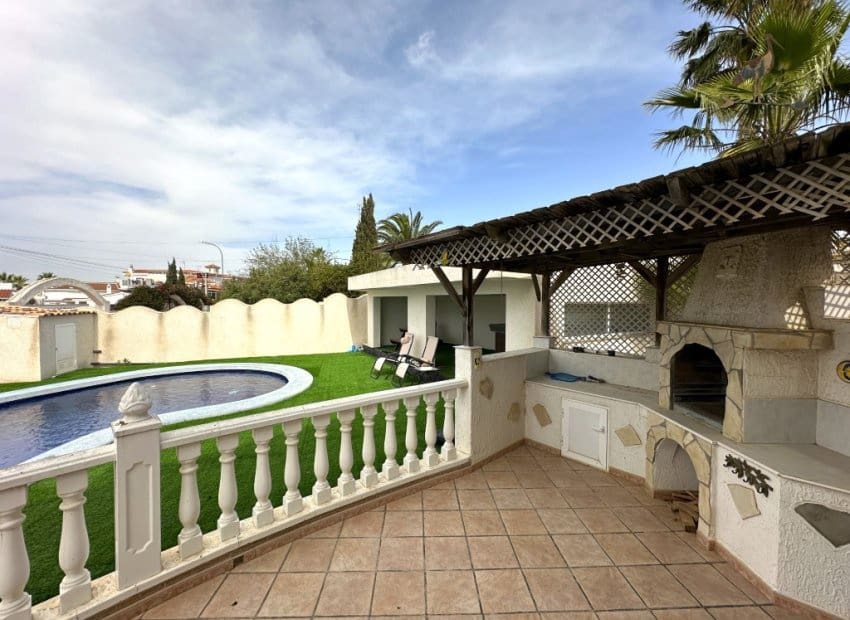 3 Zimmer Villa zu verkaufen in Ciudad Quesada - 549.950 € (Ref: 8699063)