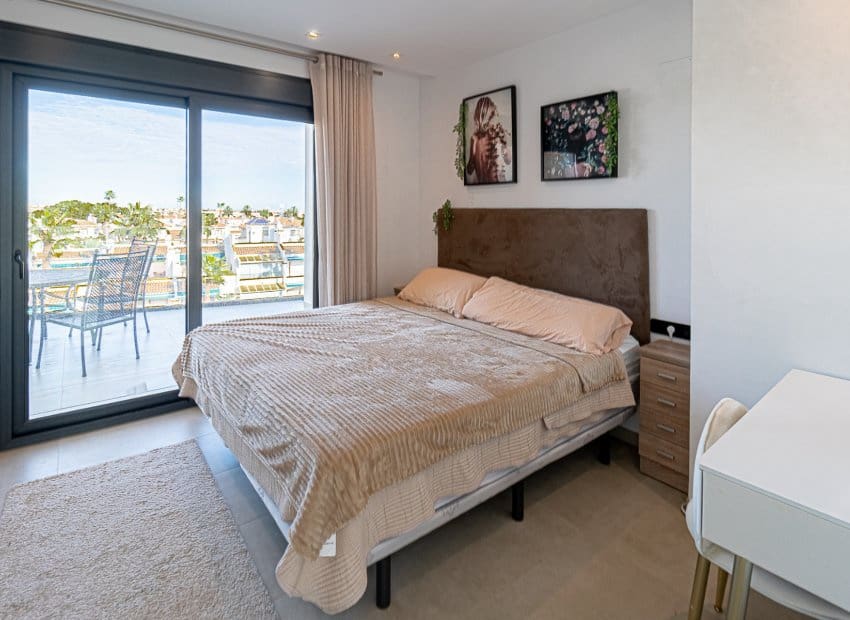 3 quarto Penthouse para venda em Los Dolses com piscina - 549 000 € (Ref: 8699065)