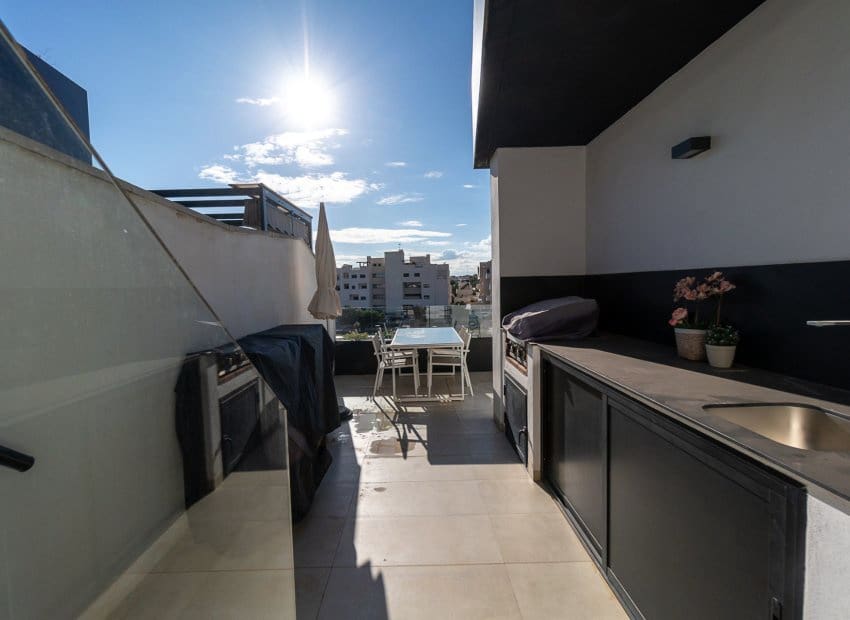 3 quarto Penthouse para venda em Los Dolses com piscina - 549 000 € (Ref: 8699065)