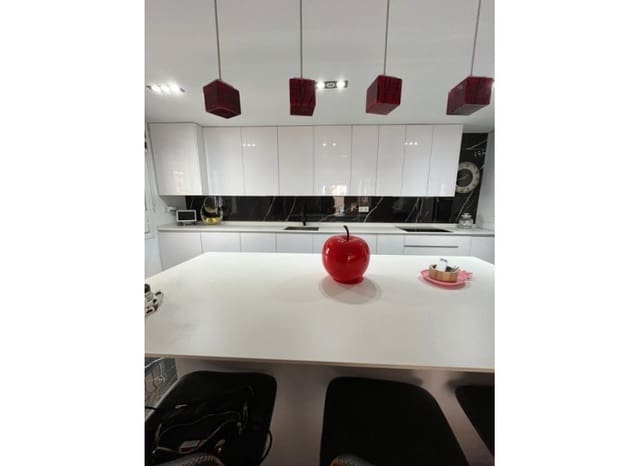 2 makuuhuone Paritalo myytävänä paikassa Monte y Mar, Santa Pola mukana uima-altaan - 292 000 € (Ref: 8726906)