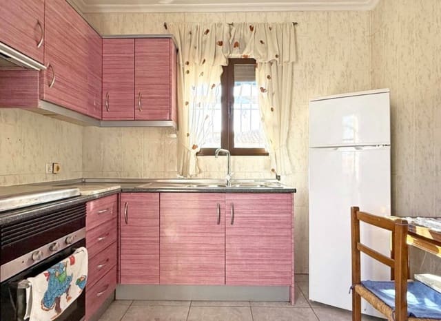 4 soveværelse Villa til salg i Nueva Torrevieja, Torrevieja - € 319.900 (Ref: 8736554)